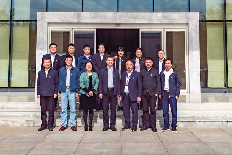 202011061021397301.jpg 合影留念.jpg